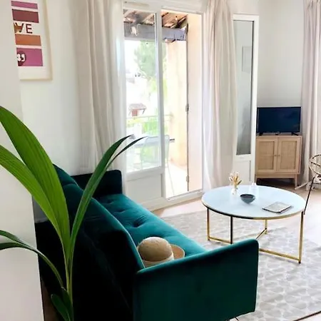 Lou Niu - Le T3 Apartment *